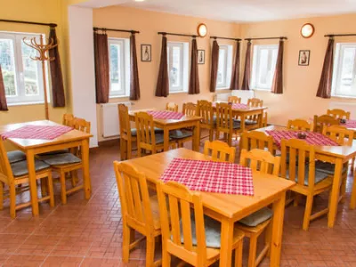  - hotely, pensiony | hportal.cz