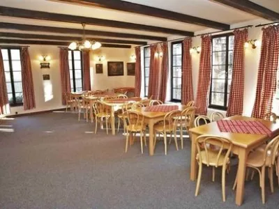  - hotely, pensiony | hportal.cz