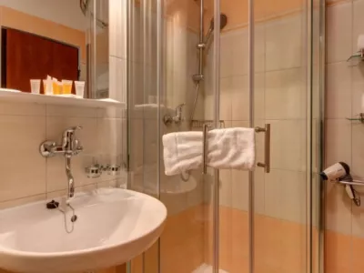  - hotely, pensiony | hportal.cz