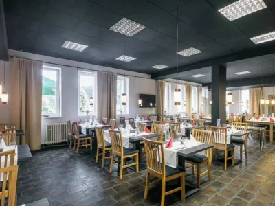  - hotely, pensiony | hportal.cz