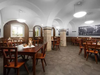  - hotely, pensiony | hportal.cz