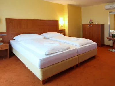  - hotely, pensiony | hportal.cz