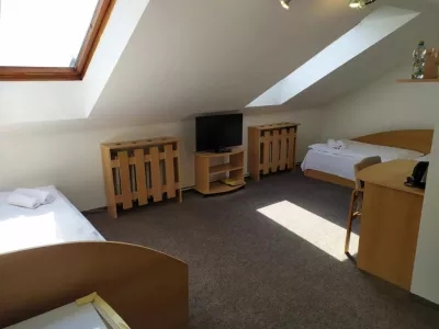  - hotely, pensiony | hportal.cz