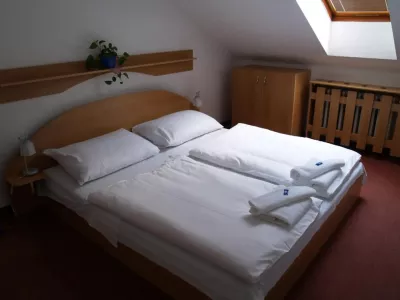  - hotely, pensiony | hportal.cz