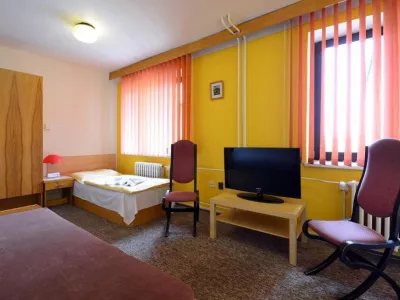  - hotely, pensiony | hportal.cz