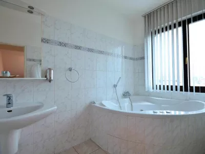  - hotely, pensiony | hportal.cz