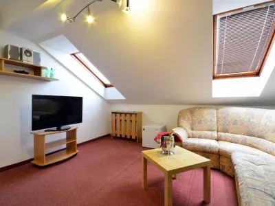  - hotely, pensiony | hportal.cz