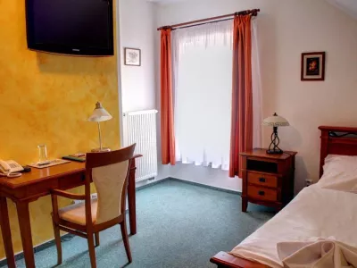  - hotely, pensiony | hportal.cz