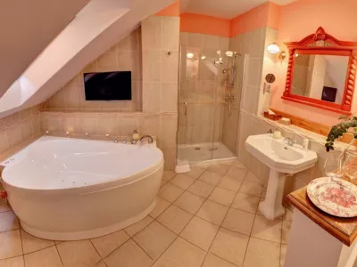  - hotely, pensiony | hportal.cz