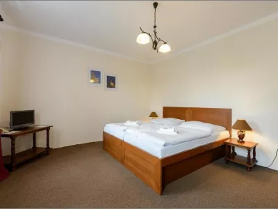  - hotely, pensiony | hportal.cz