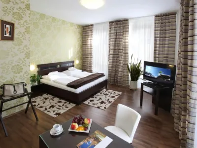  - hotely, pensiony | hportal.cz