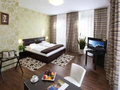  - hotely, pensiony | hportal.cz