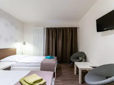  - hotely, pensiony | hportal.cz