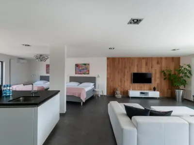  - hotely, pensiony | hportal.cz