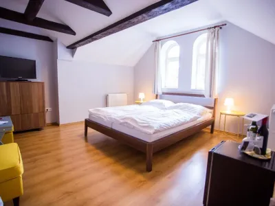  - hotely, pensiony | hportal.cz