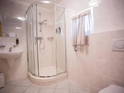  - hotely, pensiony | hportal.cz