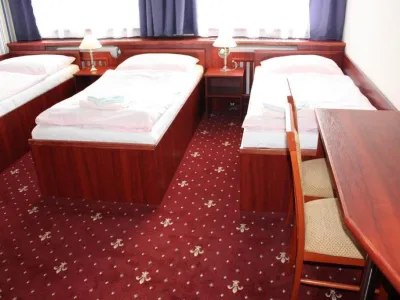  - hotely, pensiony | hportal.cz