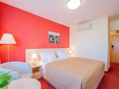  - hotely, pensiony | hportal.cz