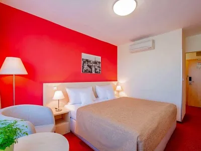  - hotely, pensiony | hportal.cz